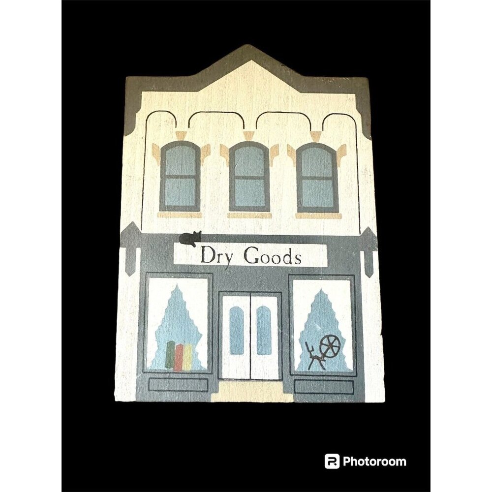 The Cats Meow Village‎ Dry Goods Store 1985 Faline